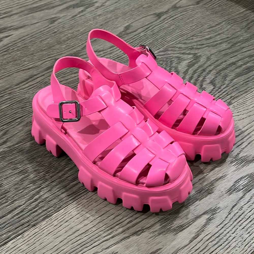 Steve Madden sandals